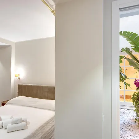 Right House - Stampace Centro Storico Apartment *